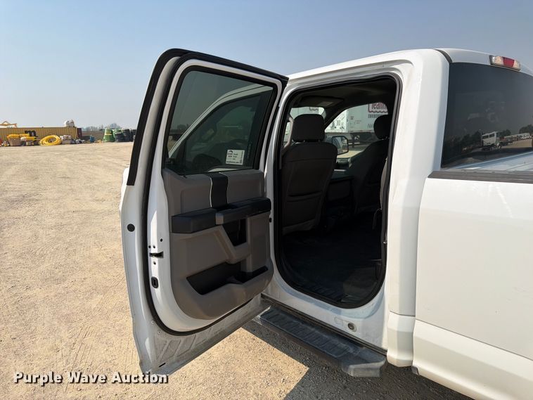 image for item FK4564 2020 Ford F150 Crew Cab pickup truck