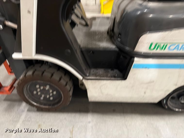image for item FK4578 2018 UniCarriers CFS40 forklift
