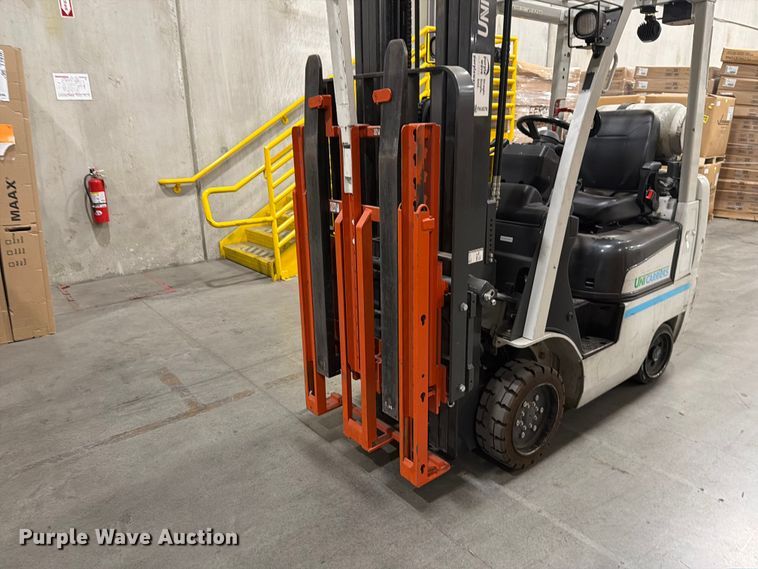 image for item FK4578 2018 UniCarriers CFS40 forklift