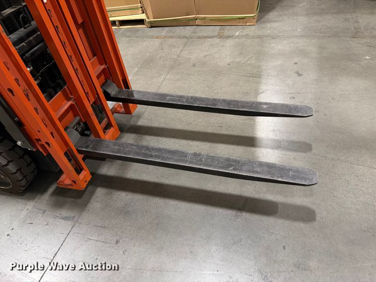 image for item FK4578 2018 UniCarriers CFS40 forklift