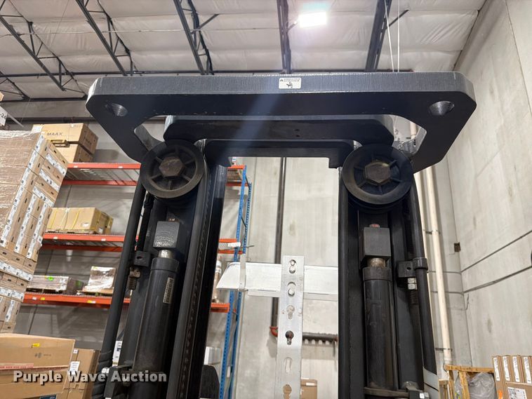 image for item FK4578 2018 UniCarriers CFS40 forklift