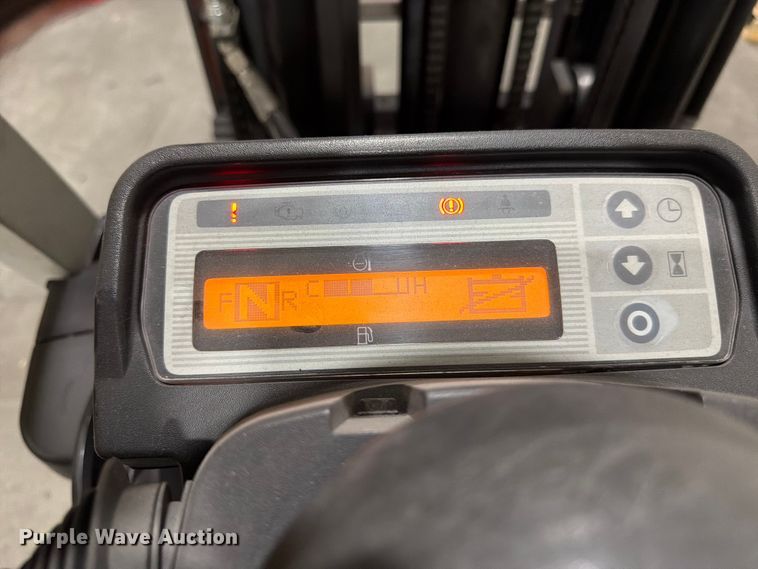 image for item FK4578 2018 UniCarriers CFS40 forklift