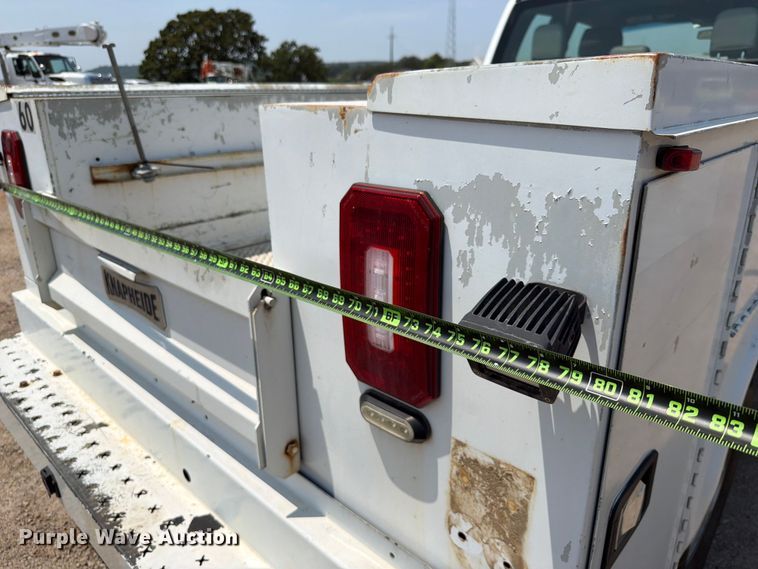 image for item FK5037 2019 Ford F250 Super Duty Ext. Cab utility bed pickup truck