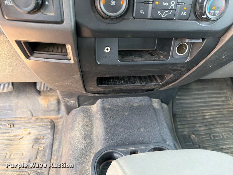 image for item FK5037 2019 Ford F250 Super Duty Ext. Cab utility bed pickup truck