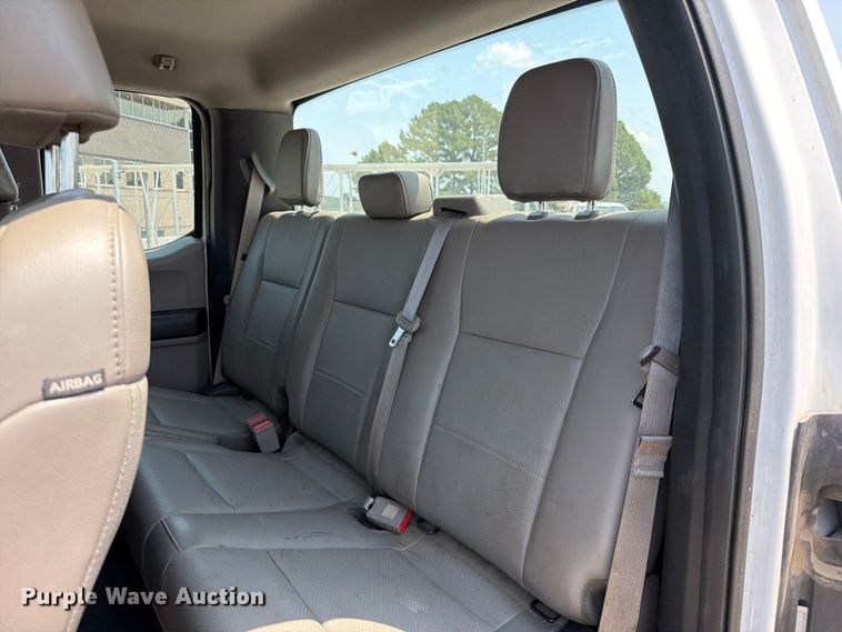 image for item FK5037 2019 Ford F250 Super Duty Ext. Cab utility bed pickup truck