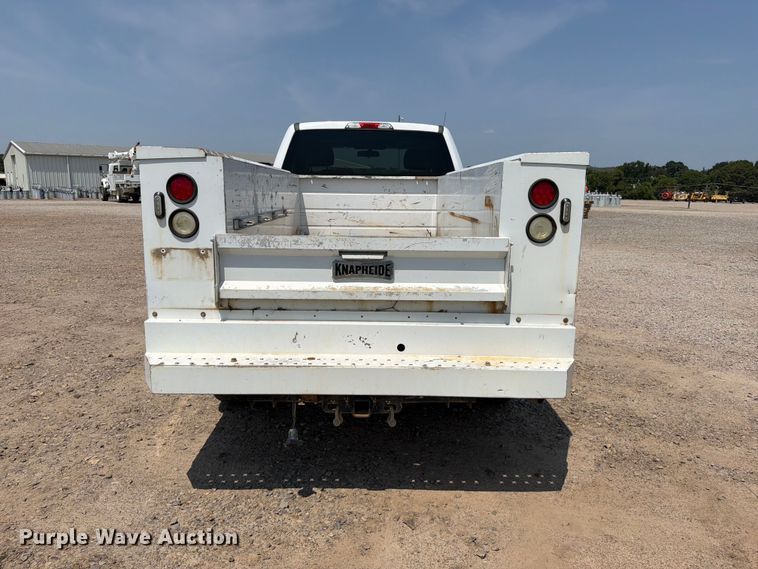 image for item FK5039 2017 Ford F250 Super Duty utility bed pickup truck