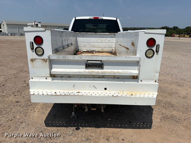 image for item FK5039 2017 Ford F250 Super Duty utility bed pickup truck