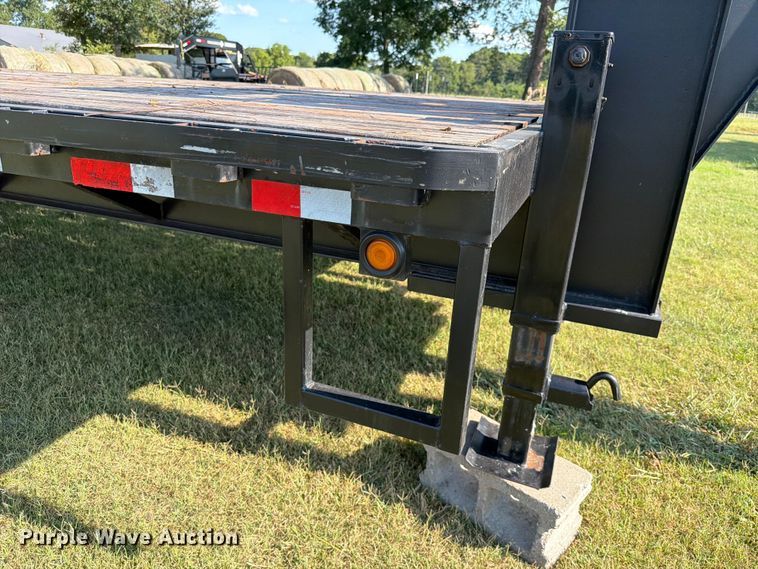 image for item FK5053 2019 Big Bubba's Trailer Sales equipment trailer