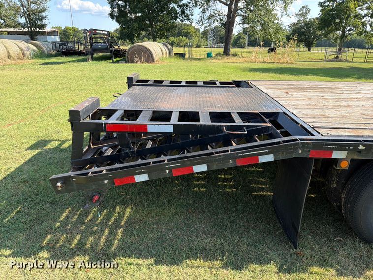 image for item FK5053 2019 Big Bubba's Trailer Sales equipment trailer