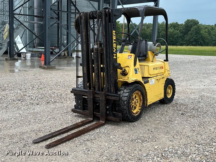Hyster 30 forklift