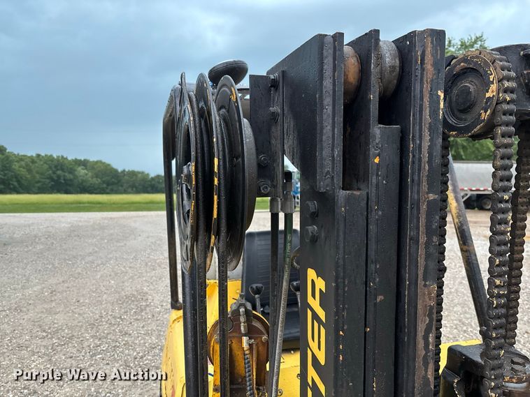 image for item FM6507 Hyster 30 forklift