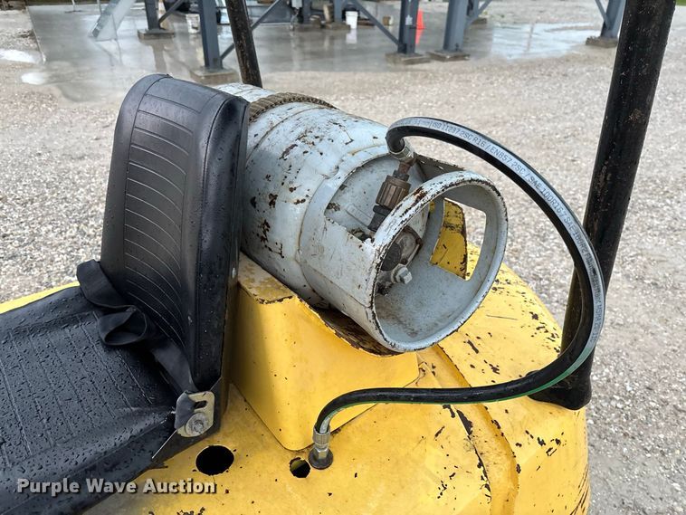 image for item FM6507 Hyster 30 forklift