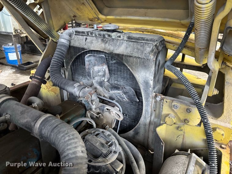 image for item FM6507 Hyster 30 forklift