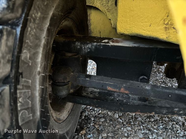 image for item FM6507 Hyster 30 forklift