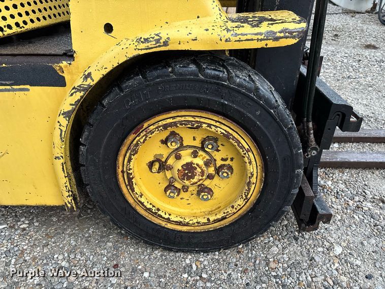 image for item FM6507 Hyster 30 forklift