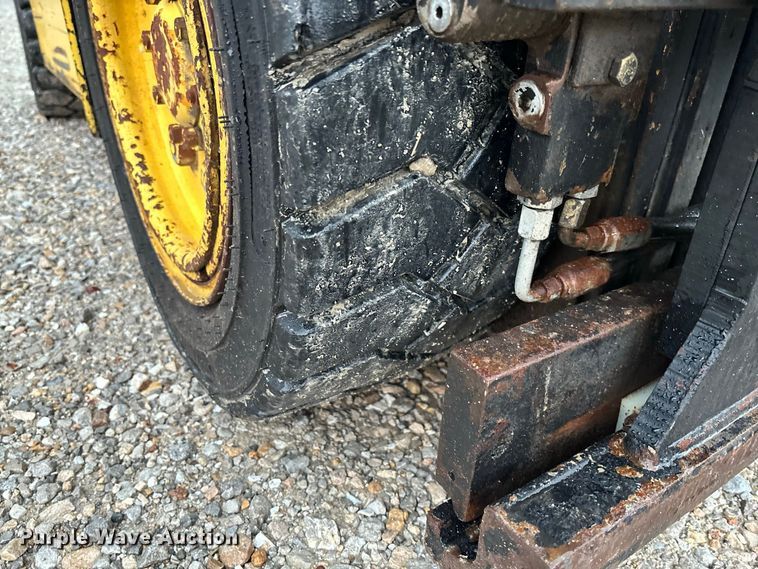 image for item FM6507 Hyster 30 forklift