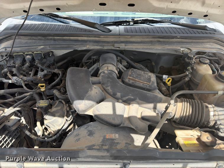 image for item FM7616 2008 Ford F350 Super Duty Crew Cab dump flatbed pickup truck