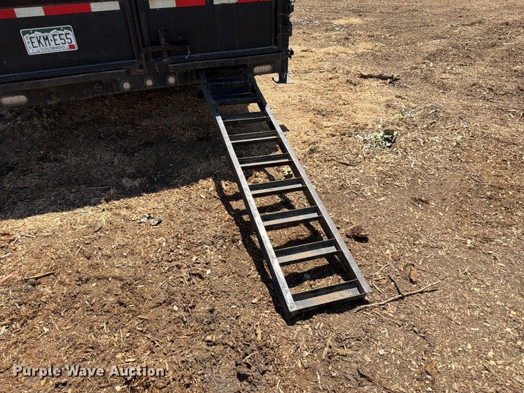 image for item FM7619 2020 Maxey MaxxD dump trailer