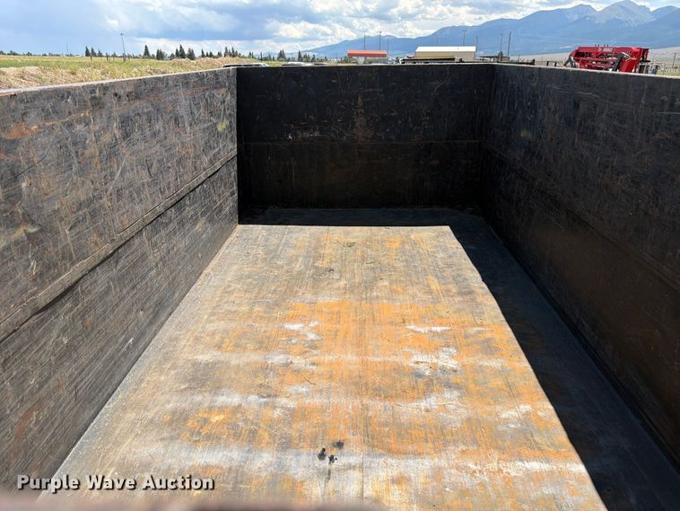 image for item FM7619 2020 Maxey MaxxD dump trailer