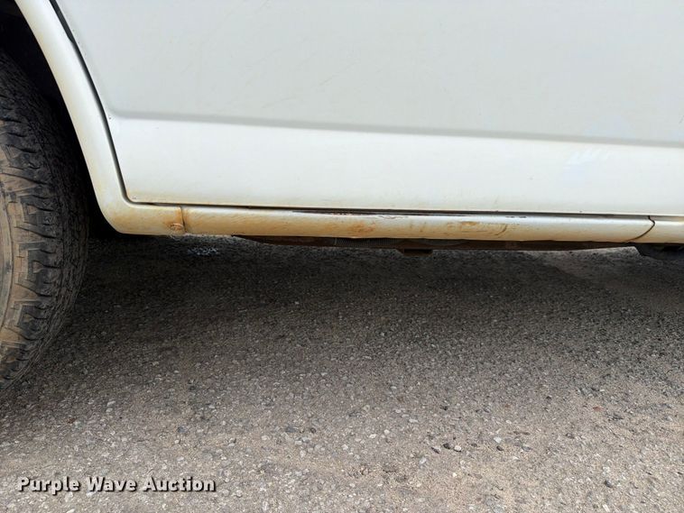 image for item FN2031 2020 Chevrolet Express 2500 utility van