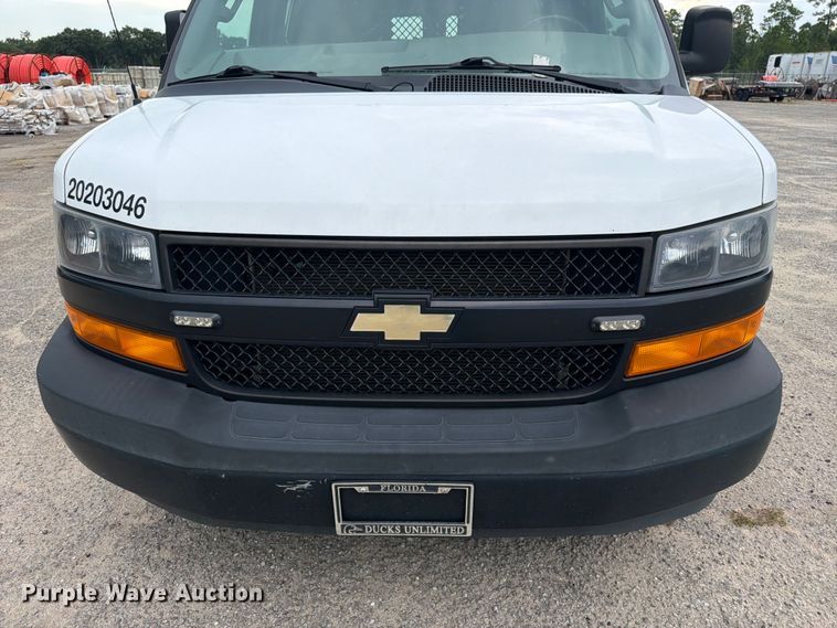 image for item FN2031 2020 Chevrolet Express 2500 utility van