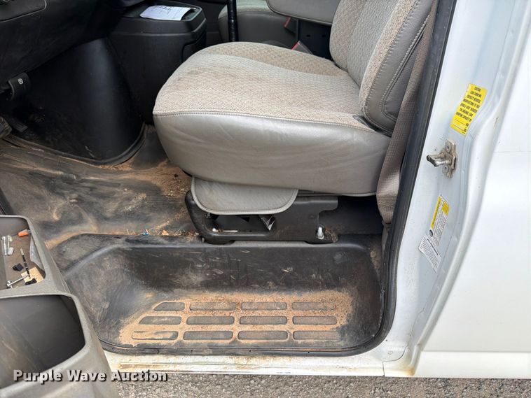 image for item FN2031 2020 Chevrolet Express 2500 utility van