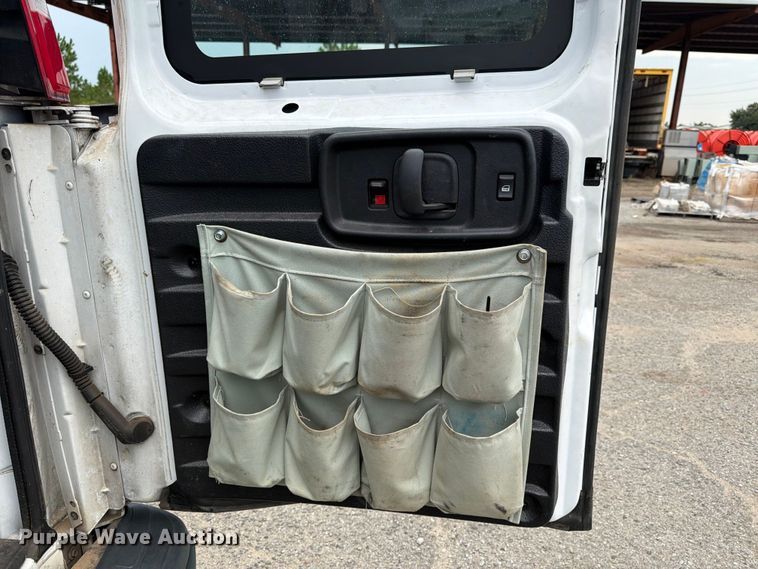image for item FN2031 2020 Chevrolet Express 2500 utility van