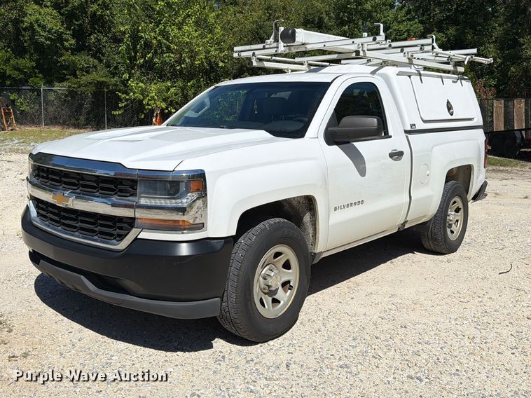 2016 Chevrolet Silverado 1500 utility bed pickup truck