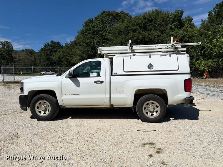 image for item FN2033 2016 Chevrolet Silverado 1500 utility bed pickup truck