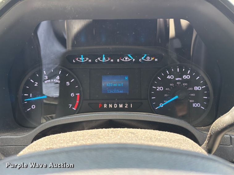 image for item FN2035 2019 Ford F250 Super Duty XL pickup truck