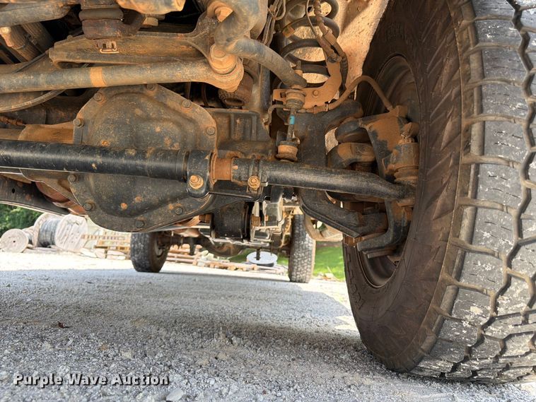 image for item FN2035 2019 Ford F250 Super Duty XL pickup truck
