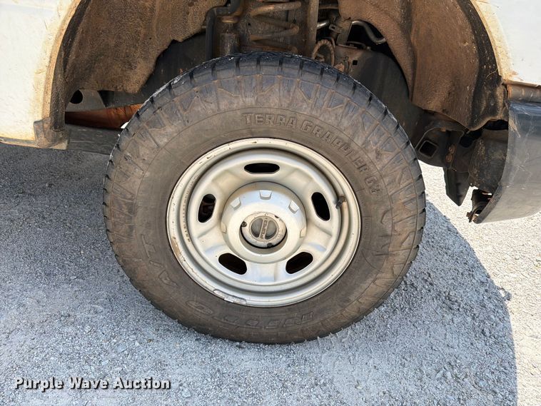 image for item FN2035 2019 Ford F250 Super Duty XL pickup truck