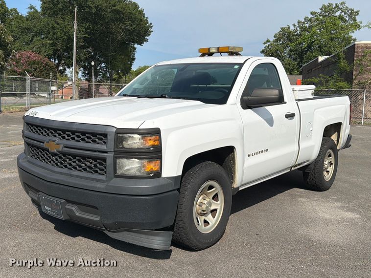 2014 Chevrolet Silverado 1500 pickup truck