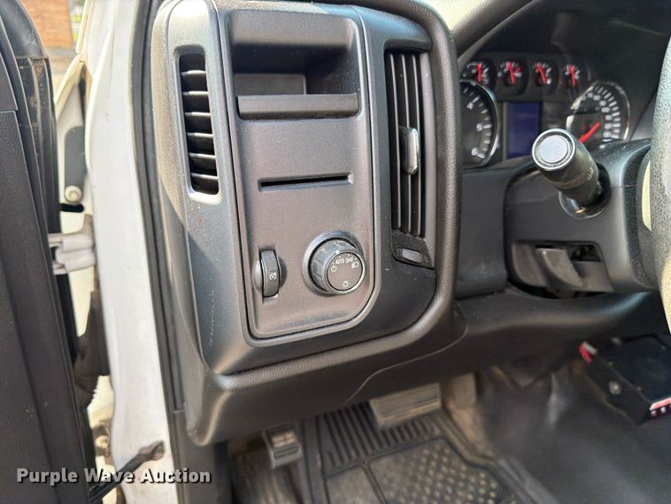 image for item FN2036 2014 Chevrolet Silverado 1500 pickup truck
