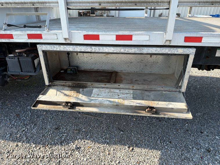 image for item FN2550 2007 Sterling Acterra flatbed truck