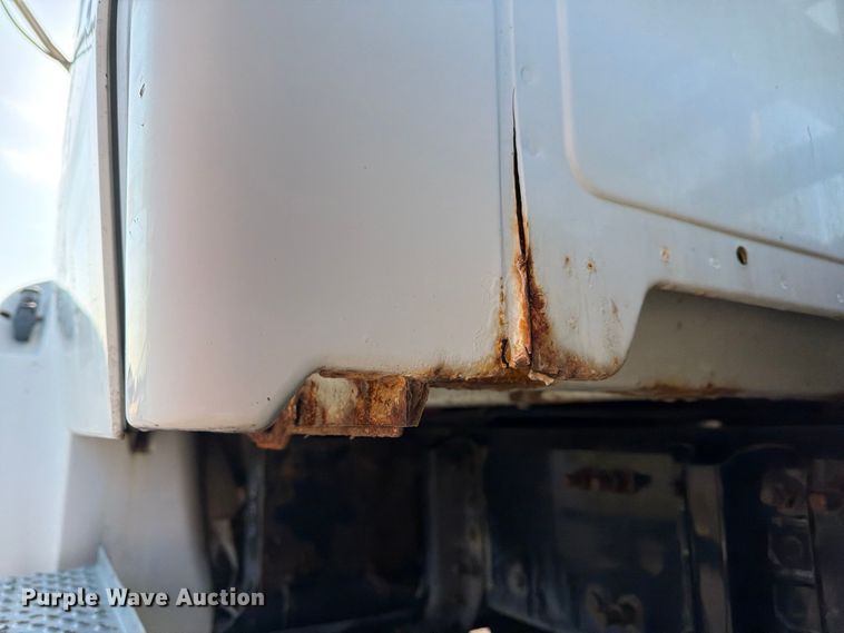 image for item FN2550 2007 Sterling Acterra flatbed truck