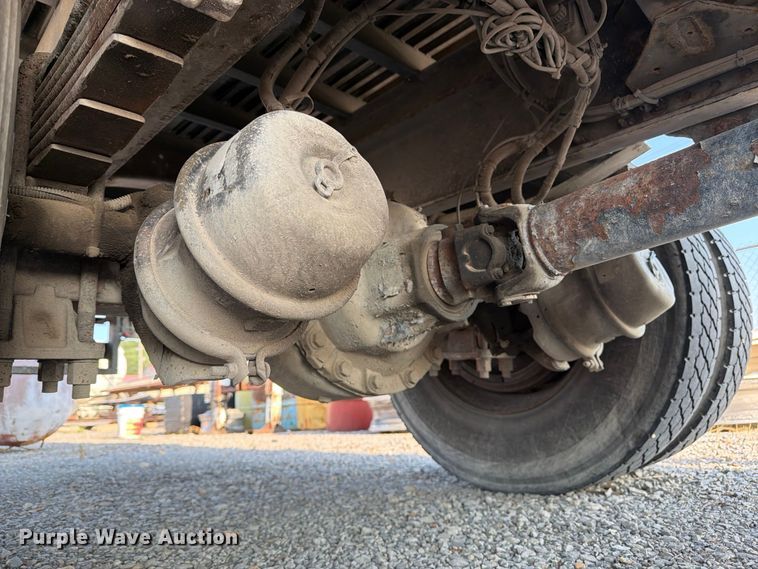 image for item FN2550 2007 Sterling Acterra flatbed truck