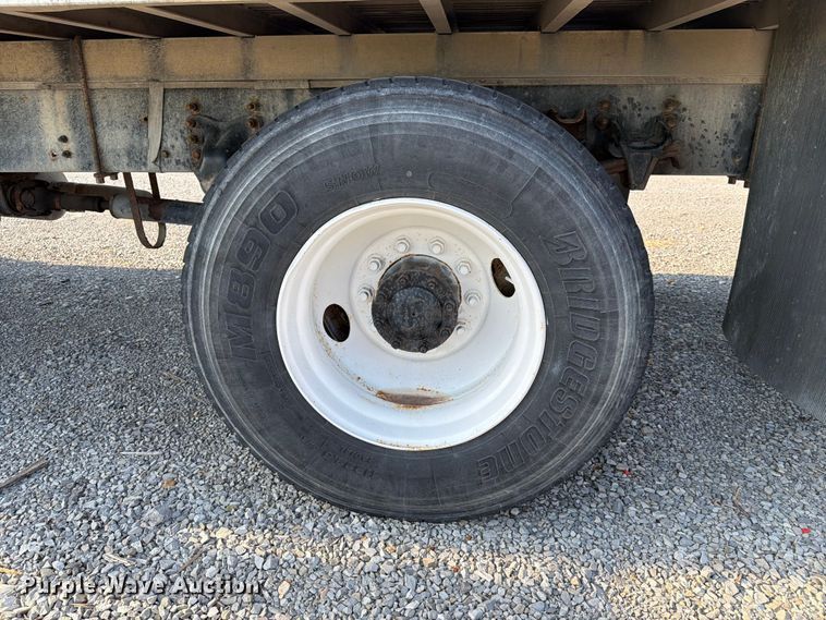 image for item FN2550 2007 Sterling Acterra flatbed truck
