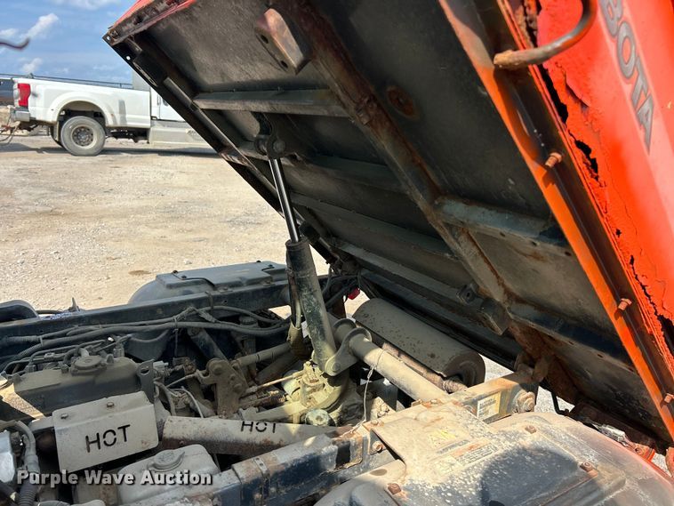 image for item FT6093 2001 Kubota RTV1100 utility vehicle
