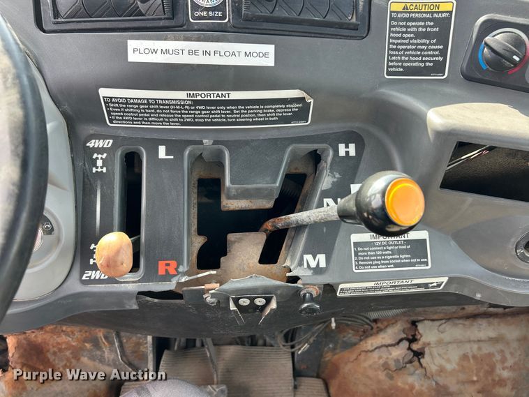 image for item FT6093 2001 Kubota RTV1100 utility vehicle