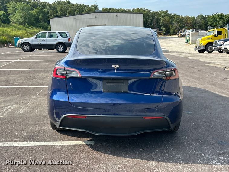 image for item FT6094 2021 Tesla Model Y SUV