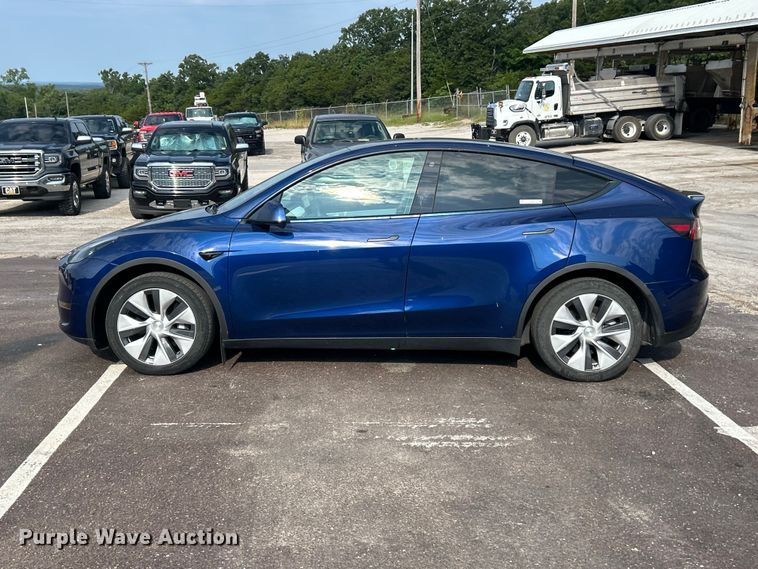 image for item FT6094 2021 Tesla Model Y SUV