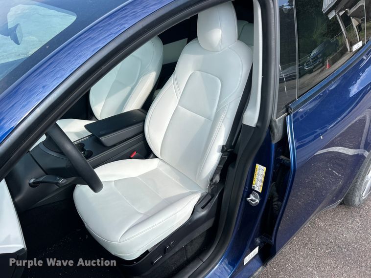 image for item FT6094 2021 Tesla Model Y SUV