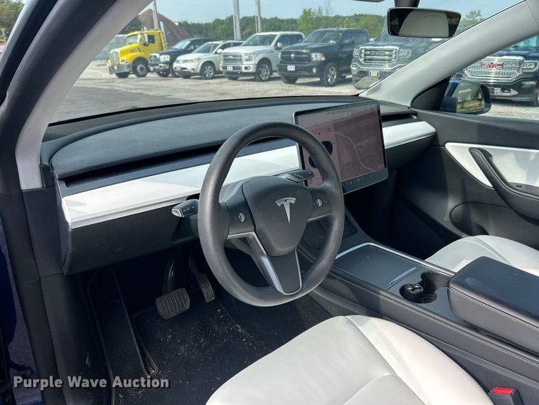image for item FT6094 2021 Tesla Model Y SUV