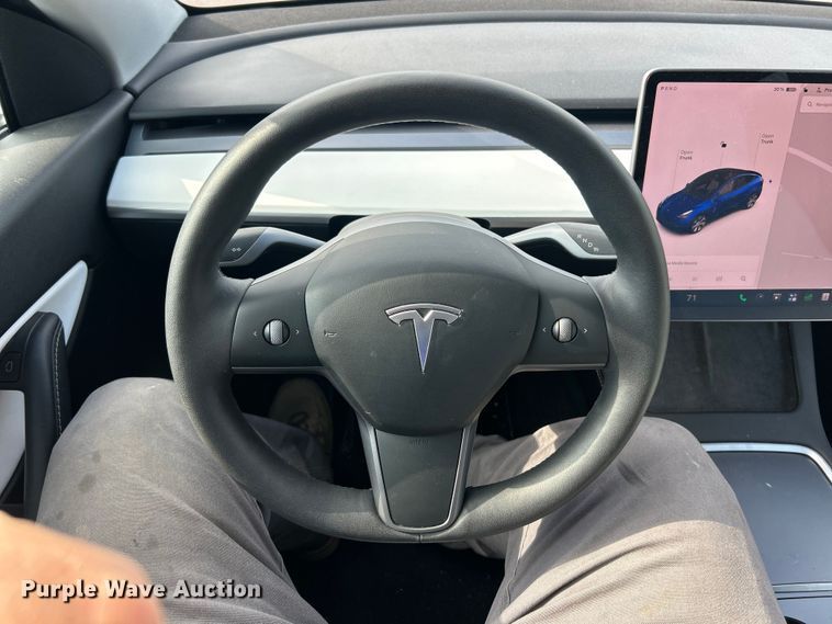 image for item FT6094 2021 Tesla Model Y SUV