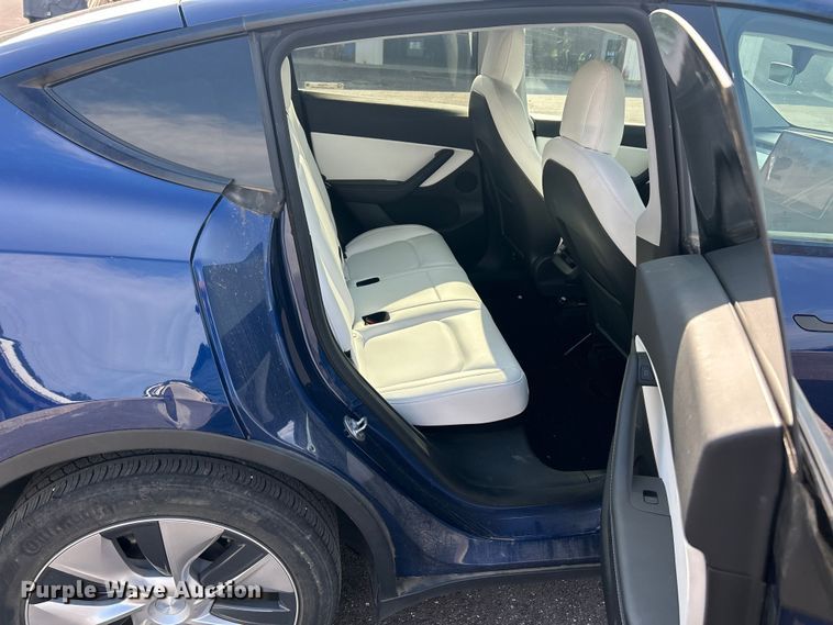 image for item FT6094 2021 Tesla Model Y SUV