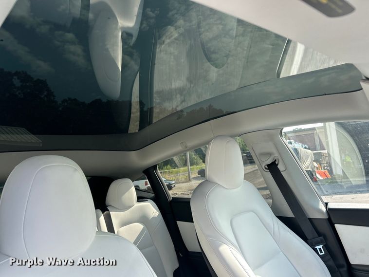 image for item FT6094 2021 Tesla Model Y SUV