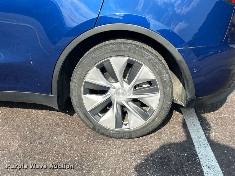 image for item FT6094 2021 Tesla Model Y SUV