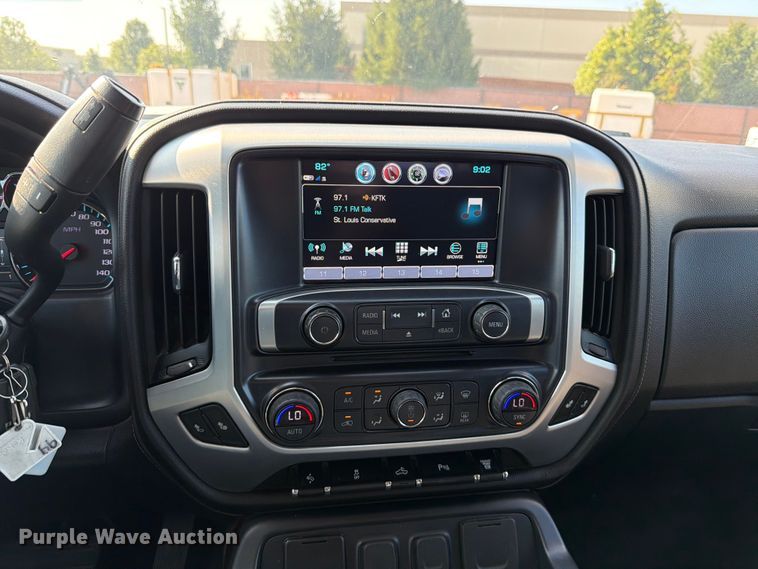 image for item FT6128 2019 GMC Sierra 3500HD SLE Crew Cab pickup truck
