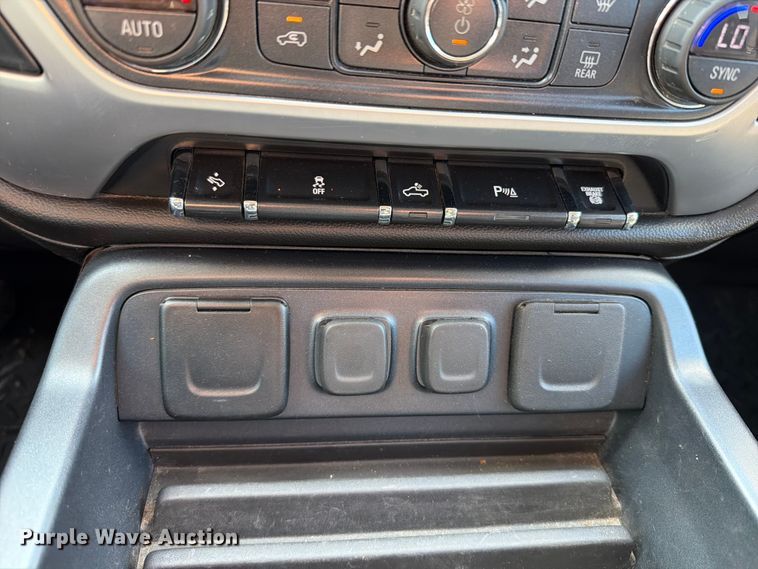 image for item FT6128 2019 GMC Sierra 3500HD SLE Crew Cab pickup truck